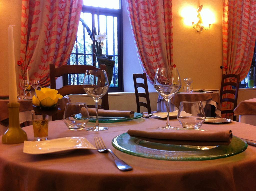 Logis Hotel Restaurant Les Norias Cazilhac  ภายนอก รูปภาพ