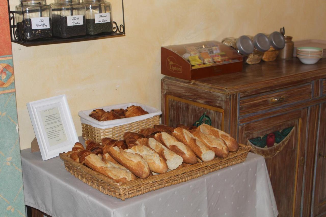 Logis Hotel Restaurant Les Norias Cazilhac  ภายนอก รูปภาพ